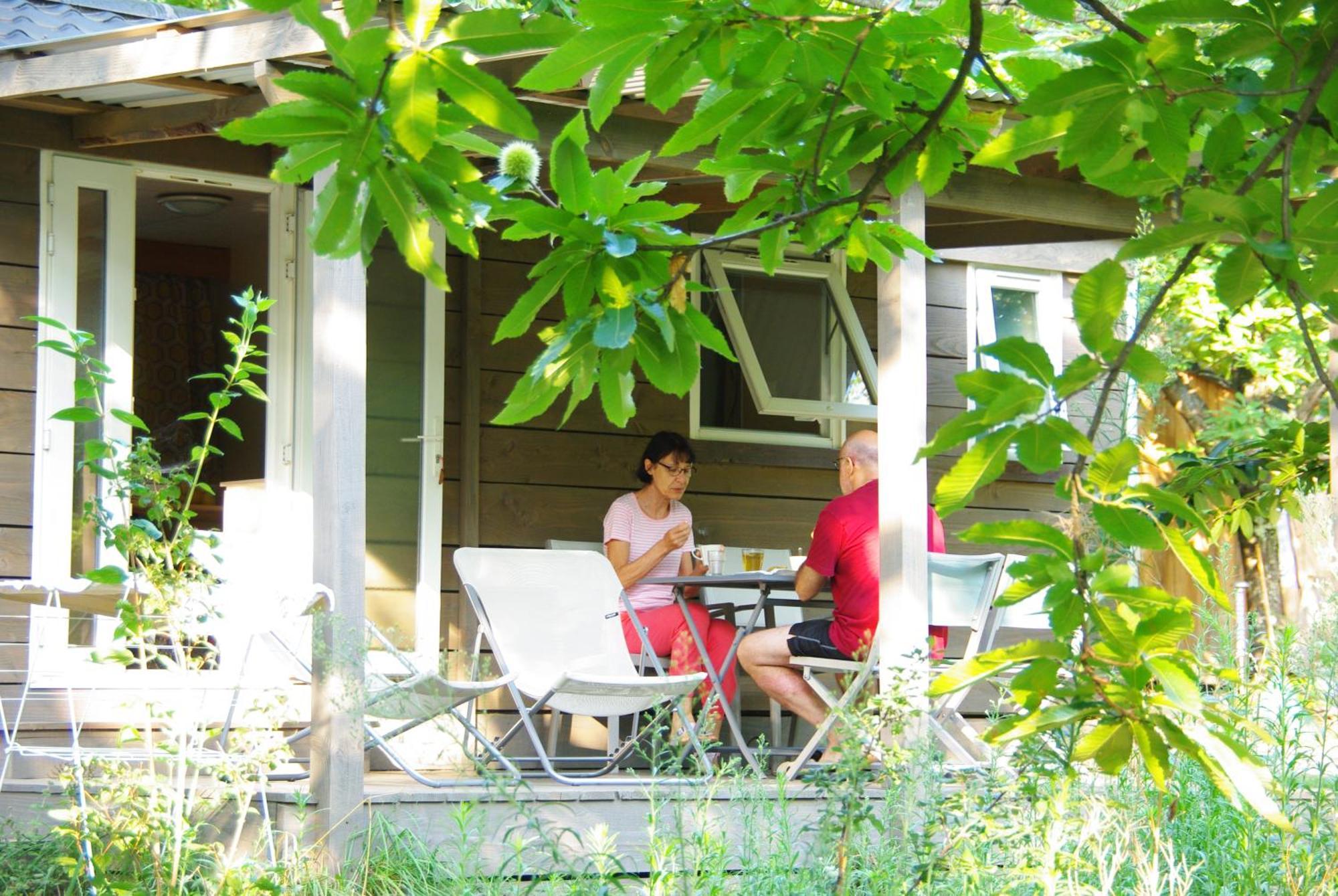 Camping La Chataigneraie Gravieres Dış mekan fotoğraf