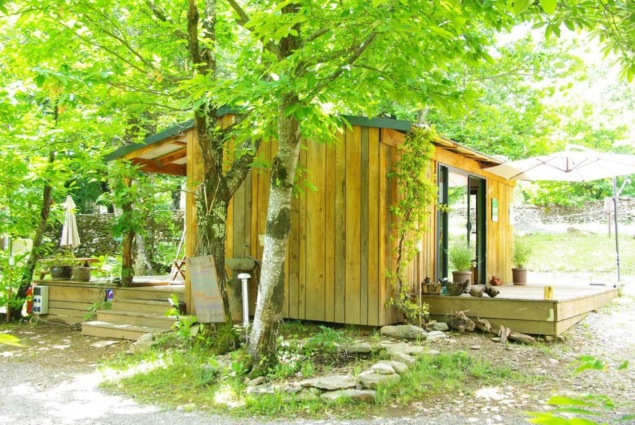 Camping La Chataigneraie Gravieres Dış mekan fotoğraf